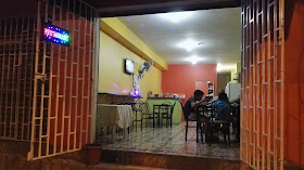 "Orgullosamente Manabitas" Cafe - Restaurante