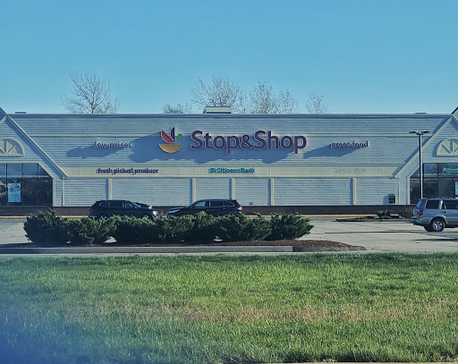 Grocery Store «Stop & Shop», reviews and photos, 32 Lyman St, Westborough, MA 01581, USA