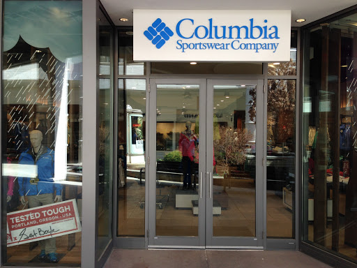 Columbia Sportswear at Oakbrook Center, 460 Oakbrook Center, Oak Brook, IL 60523, USA, 