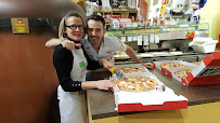 Atmosphère du Pizzas à emporter Mamamia pizza Puzzi Lionel à Lanarce - n°3