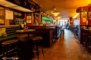 Gunnery's Irish Pub image