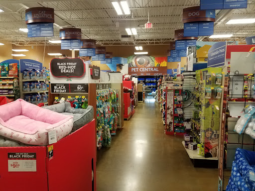 Pet Supply Store «PetSmart», reviews and photos, 8014 Old Carriage Ct, Shakopee, MN 55379, USA