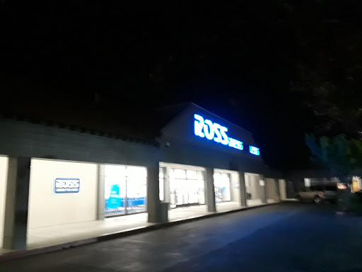 Clothing Store «Ross Dress for Less», reviews and photos, 150 Woodside Plaza, Redwood City, CA 94061, USA