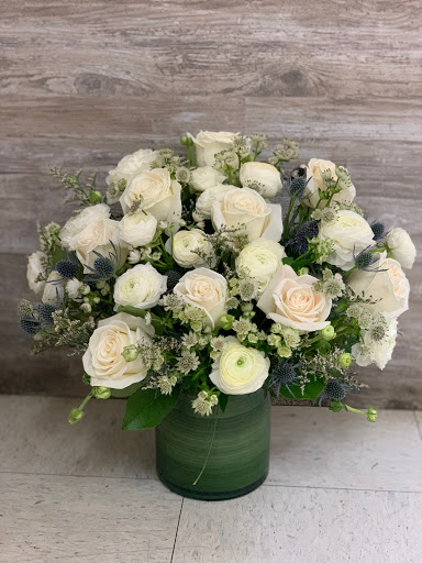 Florist «Everest Florist and Gifts Sacramento», reviews and photos, 7137 Walerga Rd, Sacramento, CA 95842, USA