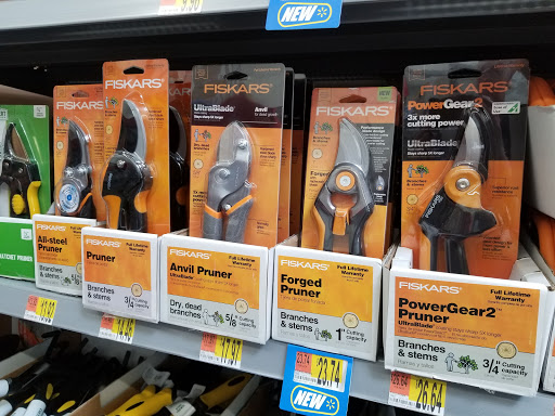 Department Store «Walmart Supercenter», reviews and photos, 638 Quequechan St, Fall River, MA 02721, USA