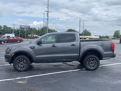 Ford Dealer «Roberts Motors», reviews and photos, 4350 N Alby St, Alton, IL 62002, USA