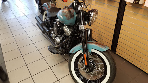 Harley-Davidson Dealer «Mancuso Harley-Davidson Central», reviews and photos, 535 N Loop W Fwy, Houston, TX 77018, USA