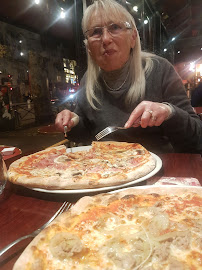 Pizza du Pizzeria Café Botelli à Paris - n°12