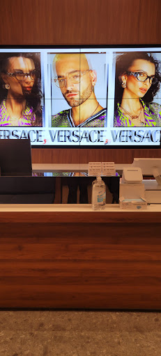 Optometrist «Webb & Associates Family Eye Care of Indiana», reviews and photos, 757 E Lewis and Clark Pkwy, Clarksville, IN 47129, USA