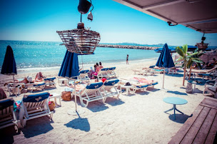 Photo n°53 de L'EQUINOXE BEACH - Plage Privée à Marseille ()