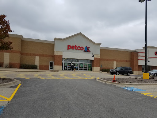 Pet Supply Store «Petco Animal Supplies», reviews and photos, 3066 US-34, Oswego, IL 60543, USA