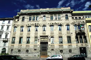 Palazzo Castiglioni image