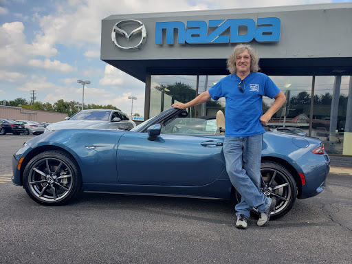 Used Car Dealer «Montrose Mazda in Kent», reviews and photos, 1127 W Main St, Kent, OH 44240, USA