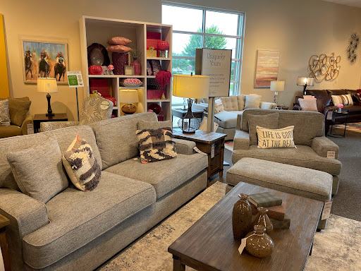 Furniture Store «La-Z-Boy Home Furnishings & Decor», reviews and photos, 1150 Scenic Hwy S, Lawrenceville, GA 30045, USA