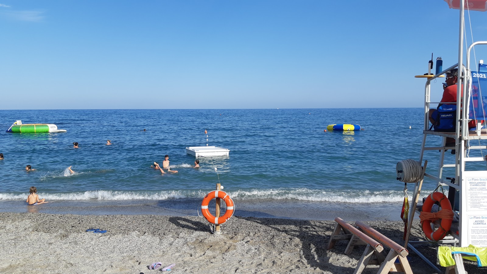 Foto de Spiaggia di Borghetto área de complejo turístico de playa
