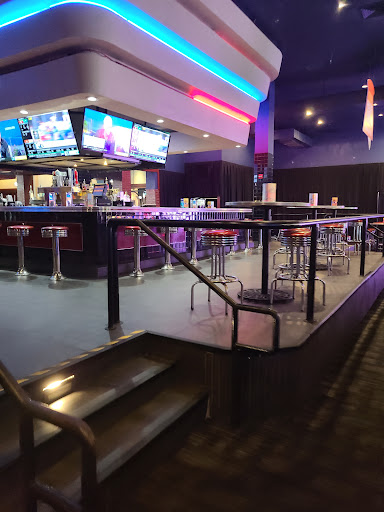 Dave & Busters image 4