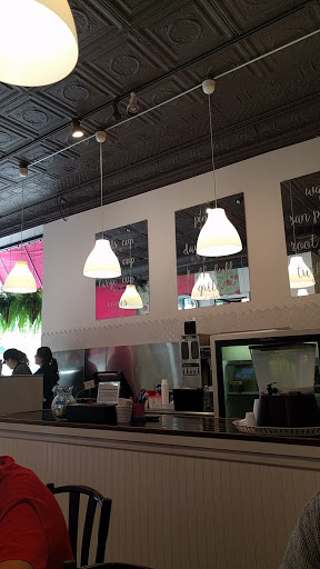 Ice Cream Shop «Black Dog Gelato», reviews and photos, 859 N Damen Ave, Chicago, IL 60622, USA