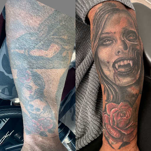 Explore rattlesnake tattoo ideas, creative tattoo ideas in Sarasota, available at SEVEN SINS Tattoo Studio