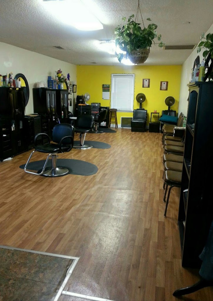 TRISHSTYLES Hair STUDIO Suite G 29223