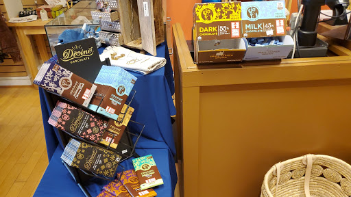 Gift Shop «Ten Thousand Villages», reviews and photos, 915 King St, Alexandria, VA 22314, USA