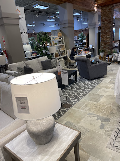 Furniture Store «Ashley Furniture HomeStore», reviews and photos, 25415 I-45, Spring, TX 77380, USA
