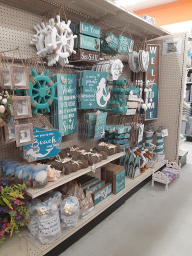 Discount Store «Big Lots», reviews and photos, 650 Wolcott St, Waterbury, CT 06705, USA