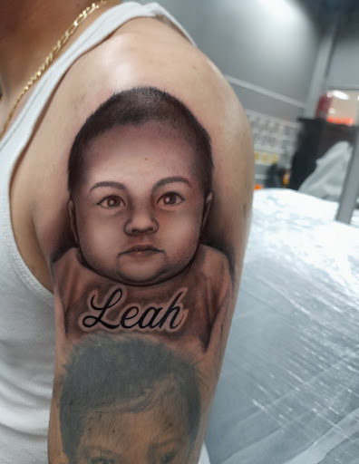 Explore tattoo ideas for dad and daughter, creative tattoo ideas in North Hollywood, available at Papa Flash Tattoos