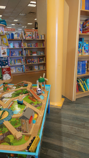 Book Store «Barnes & Noble», reviews and photos, 1565 Briargate Blvd, Colorado Springs, CO 80920, USA