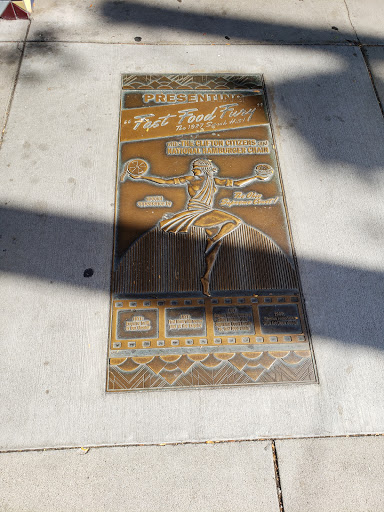 Movie Theater «Esquire Theatre», reviews and photos, 320 Ludlow Ave, Cincinnati, OH 45220, USA