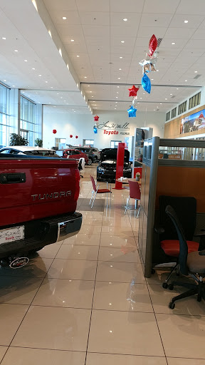 Toyota Dealer «Larry H. Miller Toyota Peoria», reviews and photos, 8633 W Bell Rd, Peoria, AZ 85382, USA