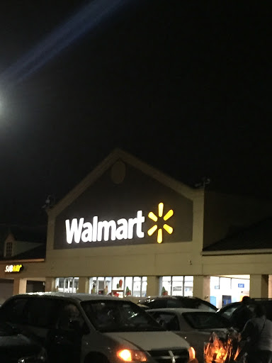 Discount Store «Walmart», reviews and photos, 150 Barnum Avenue Cutoff, Stratford, CT 06614, USA