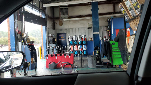 Auto Repair Shop «RMR Auto Care & Quick Lube», reviews and photos, 922 Athens Hwy, Loganville, GA 30052, USA