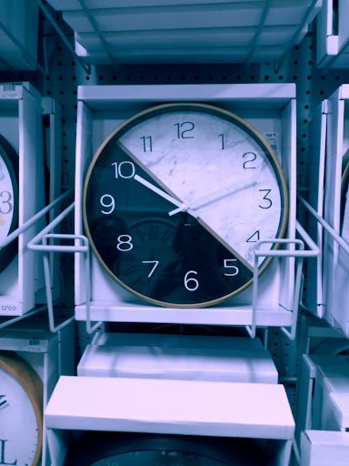 Shopping Mall «Riverdale Plaza Shopping Center», reviews and photos, 1044 W Mercury Blvd, Hampton, VA 23666, USA