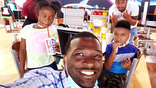 Bowling Alley «Junction Lanes Family Entertainment Center», reviews and photos, 141 Newnan Station Dr, Newnan, GA 30265, USA