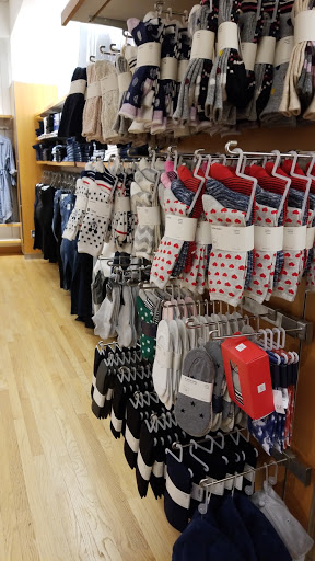 Clothing Store «Gap», reviews and photos, 7430 164th Ave NE, Redmond, WA 98052, USA