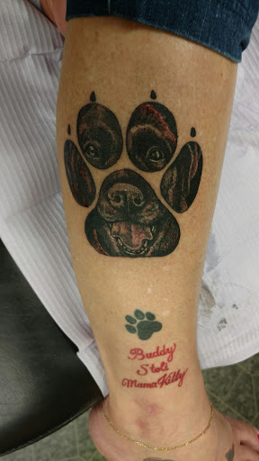 Tattoo Shop «Lady Luck Tattoo», reviews and photos, 211 S Main St, Canandaigua, NY 14424, USA