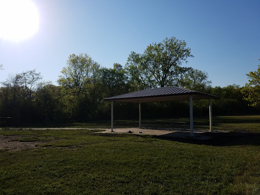 Dog Park «Beck Lake Off-Leash Dog Area», reviews and photos, 9700 Gloria Ct, Glenview, IL 60025, USA