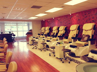 Golden Nail & Spa