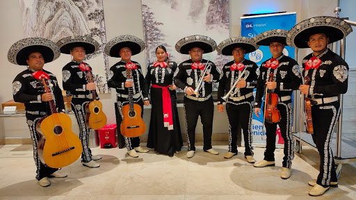 Mariachi Guayaquil Los Auténticos, con sabor mexicano.