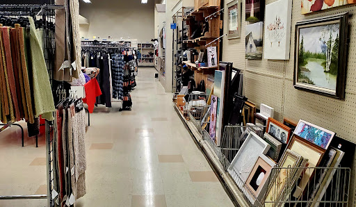 Thrift Store «South Hill Goodwill», reviews and photos, 12915 Meridian E, Puyallup, WA 98373, USA