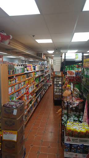 Mexican Grocery Store «La Tienda», reviews and photos, 6490 Dobbin Rd, Columbia, MD 21045, USA