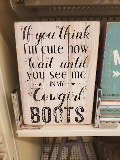 Craft Store «Hobby Lobby», reviews and photos, 11 W 39th St, Kearney, NE 68847, USA