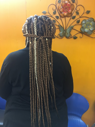 Beauty Salon «Amina African Hair Braiding», reviews and photos, 113 S Tennessee Ave, Atlantic City, NJ 08401, USA