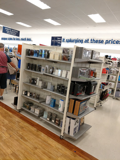 Department Store «Marshalls & HomeGoods», reviews and photos, 731 Centerview Blvd, Kissimmee, FL 34741, USA