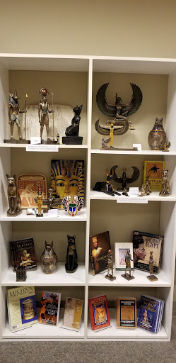 Book Store «Quest Book Shop», reviews and photos, 306 Geneva Rd, Wheaton, IL 60187, USA