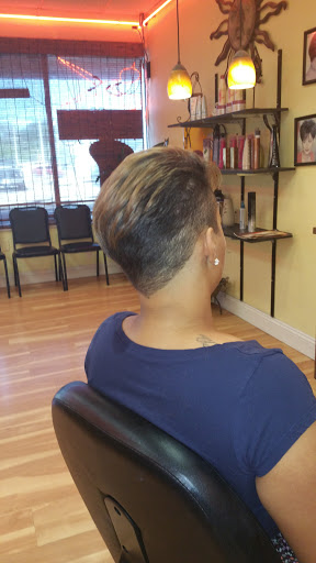 Beauty Salon «Cut N Curl Beauty Salon», reviews and photos, 6722 Hanley Rd, Tampa, FL 33634, USA