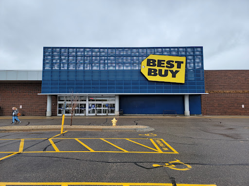 Electronics Store «Best Buy», reviews and photos, 1643 County Road B2 W, St Paul, MN 55113, USA