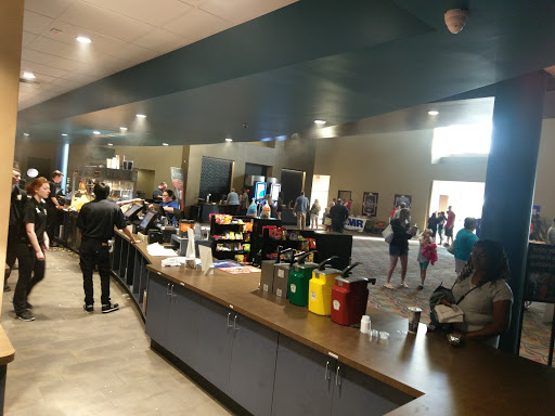 Movie Theater «B&B Theatres Shawnee 18», reviews and photos, 16301 Midland Dr, Shawnee, KS 66217, USA