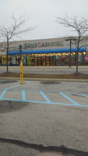 Shoe Store «Shoe Carnival», reviews and photos, 9864 Olde Us 20, Rossford, OH 43460, USA