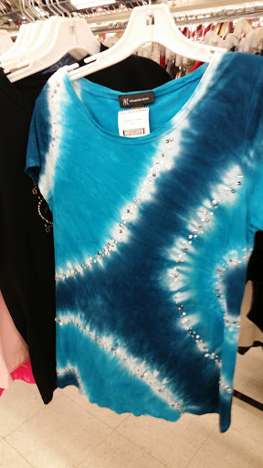 Thrift Store «Valley Thrift Store», reviews and photos, 1717 Woodman Dr, Kettering, OH 45420, USA